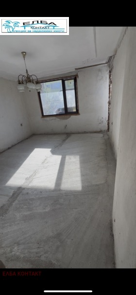 Hus Gulv Primorsko, region Burgas 1