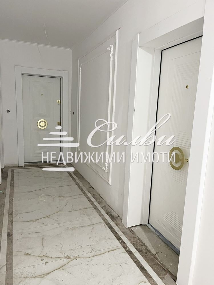 Продава 2-СТАЕН, гр. Шумен, Боян Българанов 1, снимка 5 - Апартаменти - 55567116