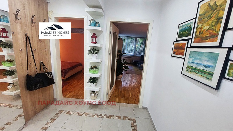 Продаја  2 спаваће собе Софија , Изгрев , 90 м2 | 93233220 - слика [11]