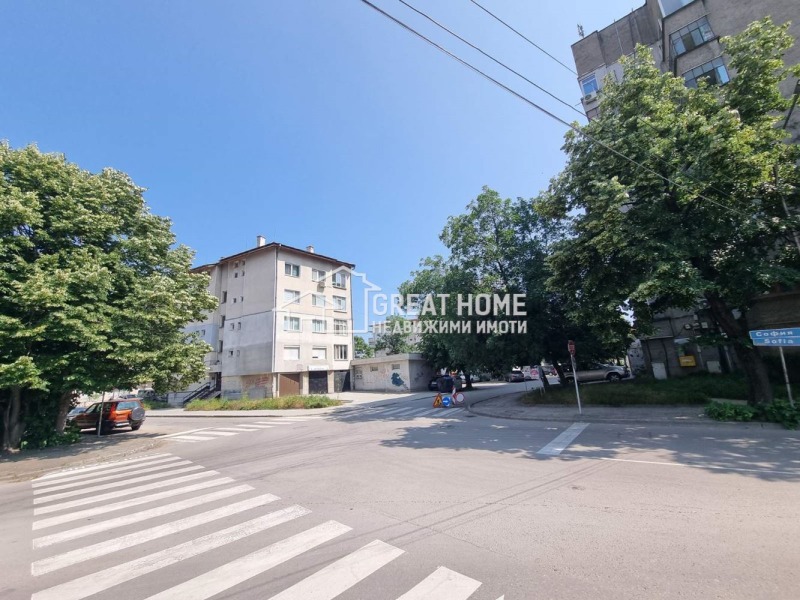 Продава  4-стаен, град Търговище, Център •  105 000 EUR • ID 36425746 — holmes.bg - [1] 