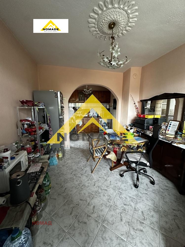 Til salgs  3+ soverom Plovdiv , Proslav , 116 kvm | 81941089 - bilde [2]