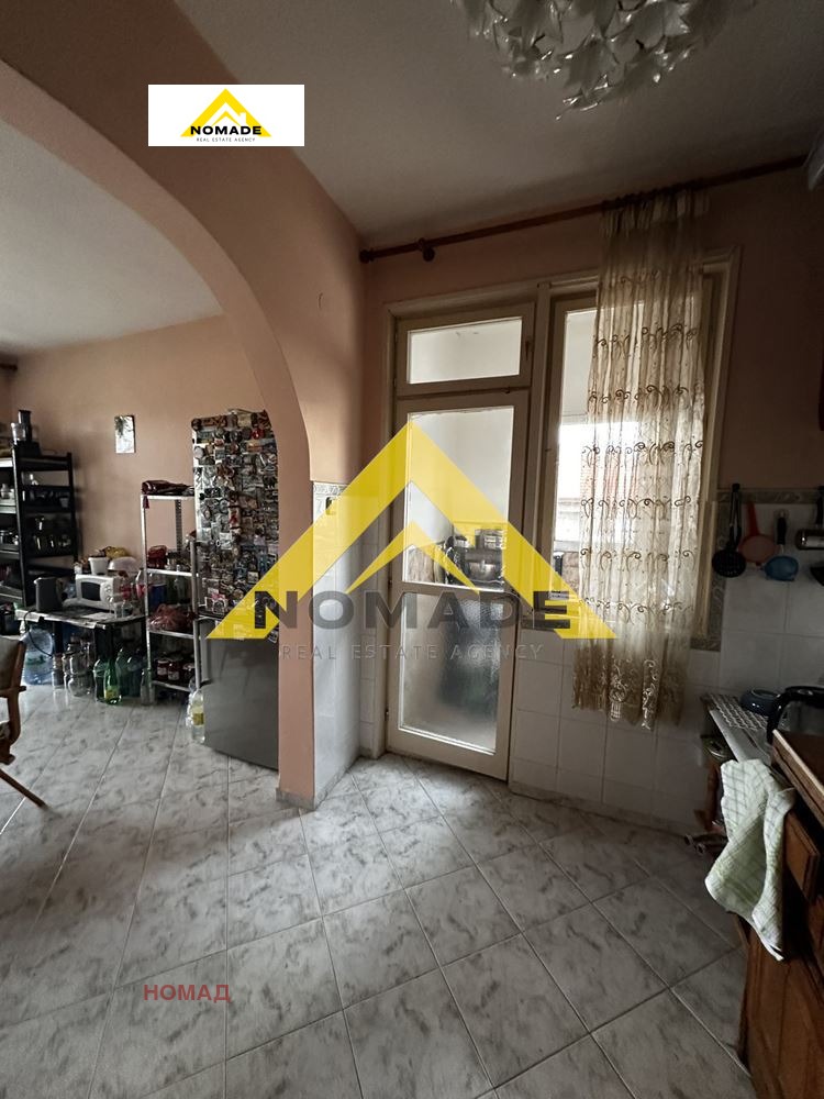 Til salgs  3+ soverom Plovdiv , Proslav , 116 kvm | 81941089 - bilde [4]