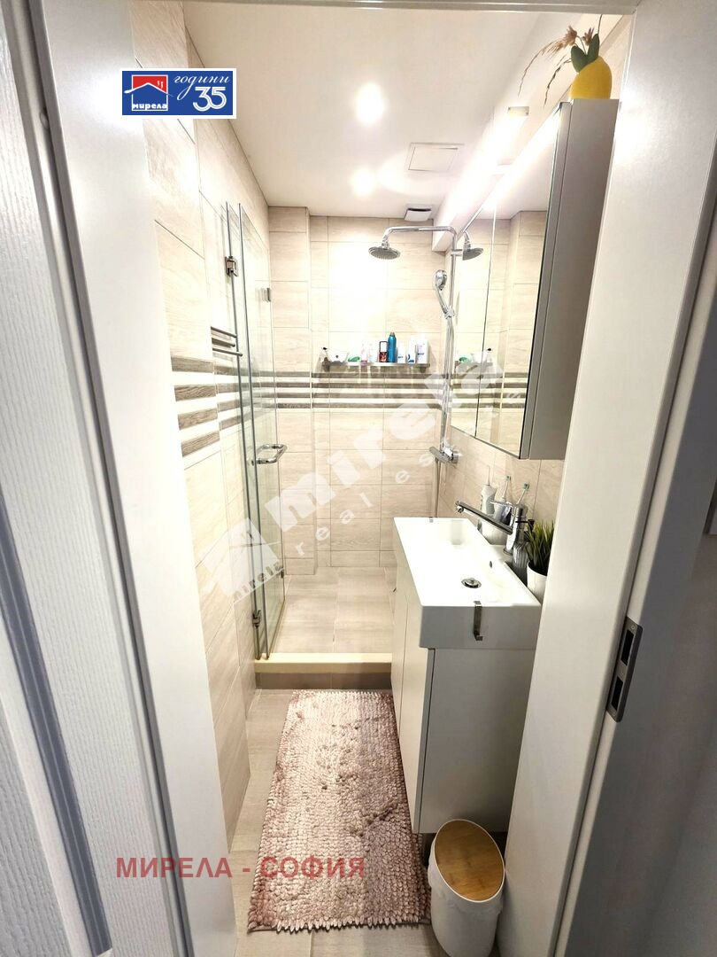 Продава 3-СТАЕН, гр. София, Център, снимка 7 - Апартаменти - 54617578