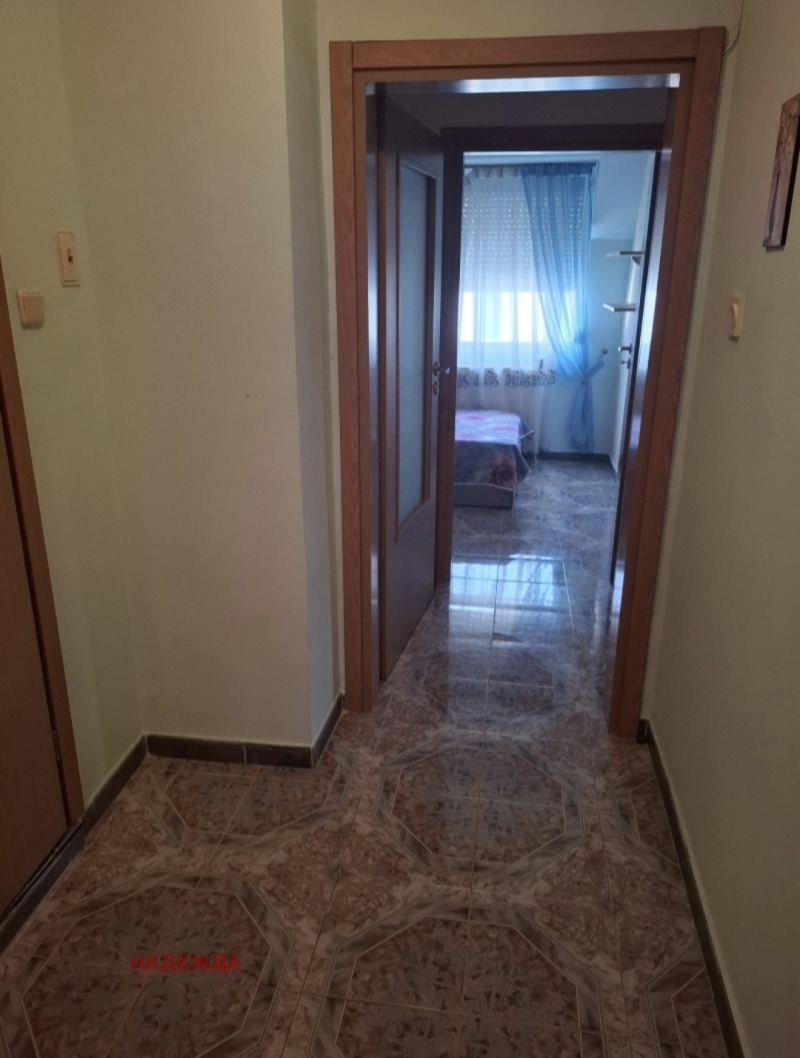 Na prodej  1 ložnice Pleven , Mara Denčeva , 80 m2 | 69256023 - obraz [6]