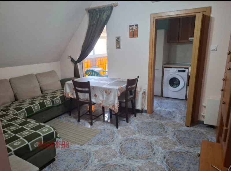Na prodej  1 ložnice Pleven , Mara Denčeva , 80 m2 | 69256023 - obraz [12]
