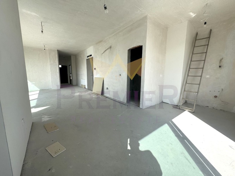 Eladó  2 hálószobás Sofia , Poligona , 242 négyzetméter | 89489806 - kép [3]