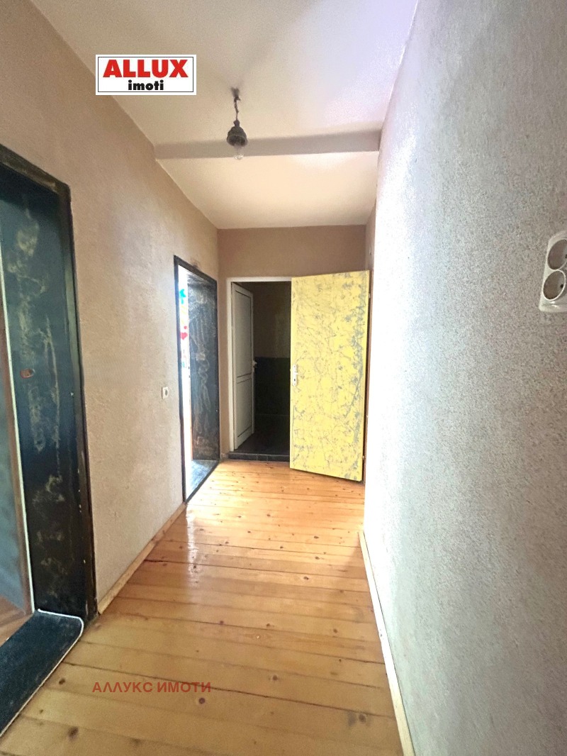 Продава  3-стаен град Русе , Дружба 2 , 70 кв.м | 69297722 - изображение [10]