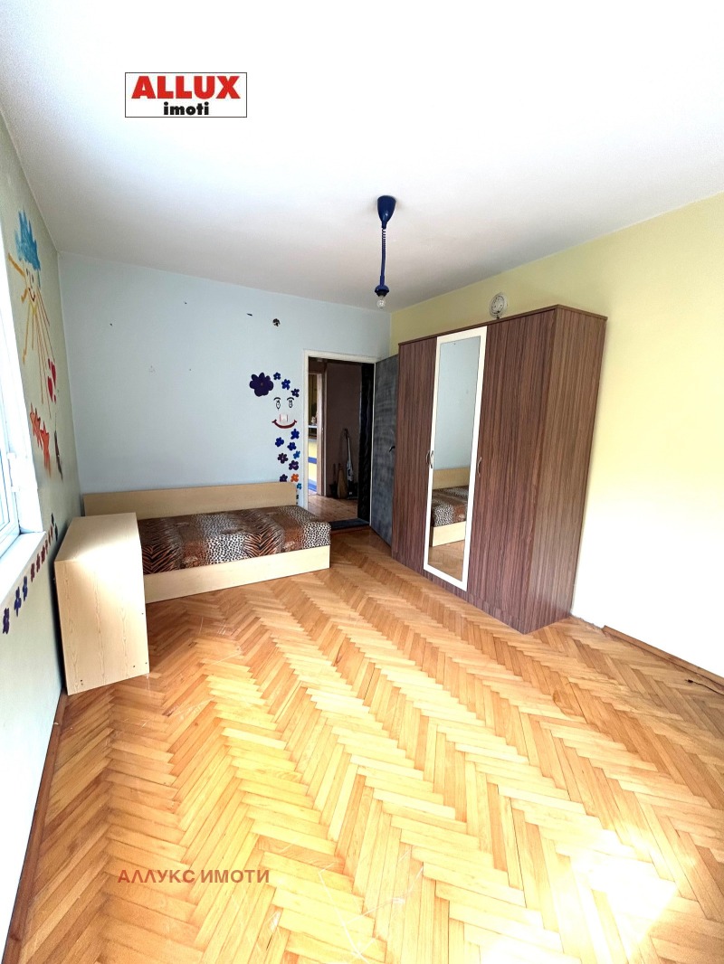 Продава  3-стаен град Русе , Дружба 2 , 70 кв.м | 69297722 - изображение [3]