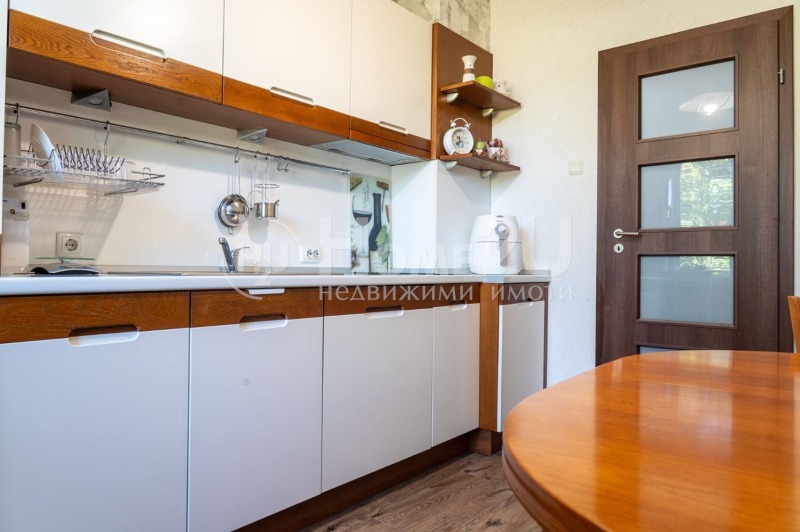 À venda  2 quartos Sofia , Zapaden park , 76 m² | 87515957