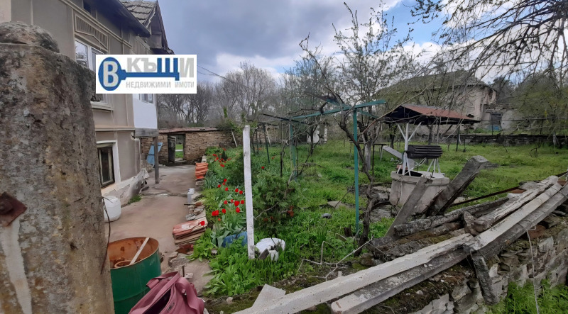 Продава  Къща област Велико Търново , с. Стефан Стамболово , 110 кв.м | 92687147 - изображение [2]