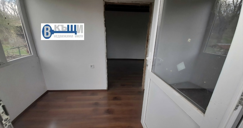 Продава  Къща област Велико Търново , с. Стефан Стамболово , 110 кв.м | 92687147 - изображение [9]