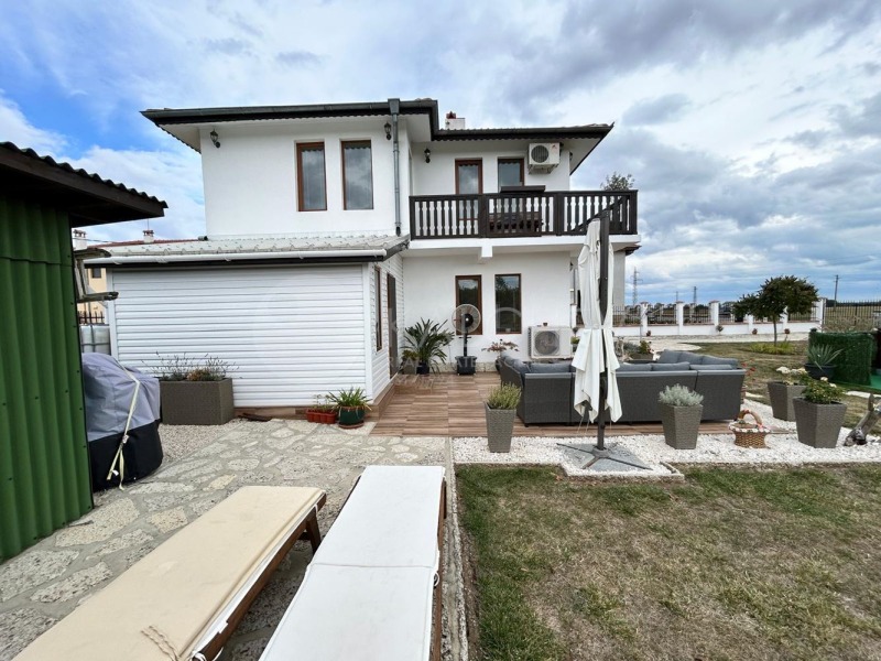 Продава КЪЩА, гр. Балчик, област Добрич, снимка 15 - Къщи - 52478908