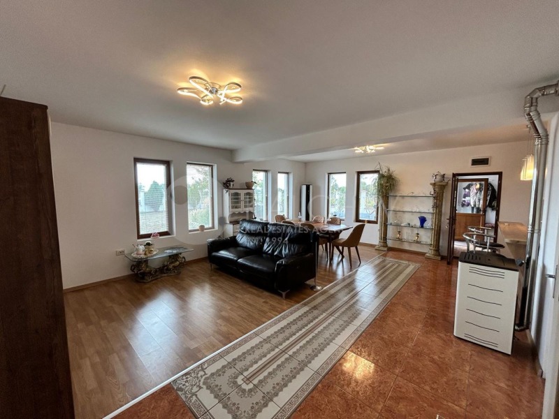 Продава КЪЩА, гр. Балчик, област Добрич, снимка 2 - Къщи - 52478908