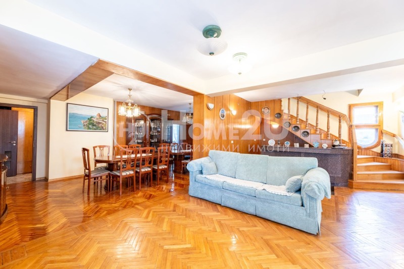 Продава КЪЩА, гр. Перник, Център, снимка 6 - Къщи - 53070145