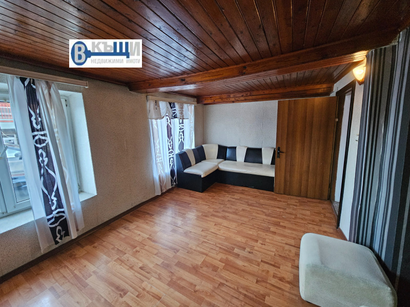 Продава КЪЩА, гр. Велико Търново, Света гора