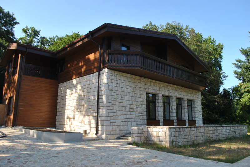 Na prodej  Hotel Varna , k.k. Zlatni pjasaci , 710 m2 | 32418238 - obraz [3]