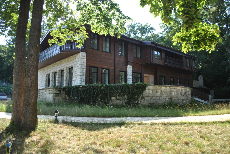 Na prodej  Hotel Varna , k.k. Zlatni pjasaci , 710 m2 | 32418238 - obraz [4]