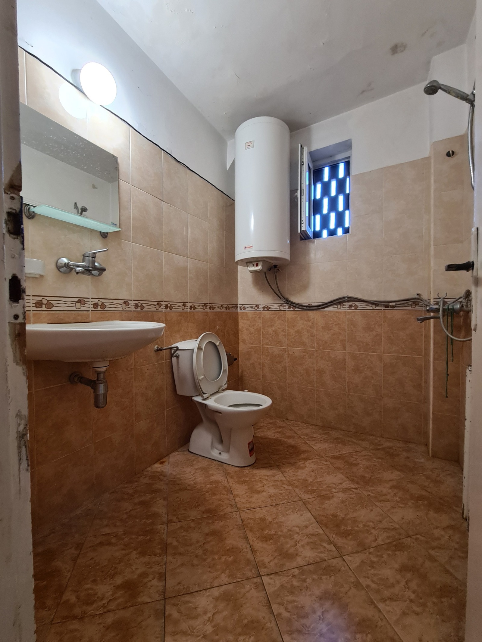 Продава МНОГОСТАЕН, гр. Пловдив, Кършияка, снимка 10 - Апартаменти - 53814228