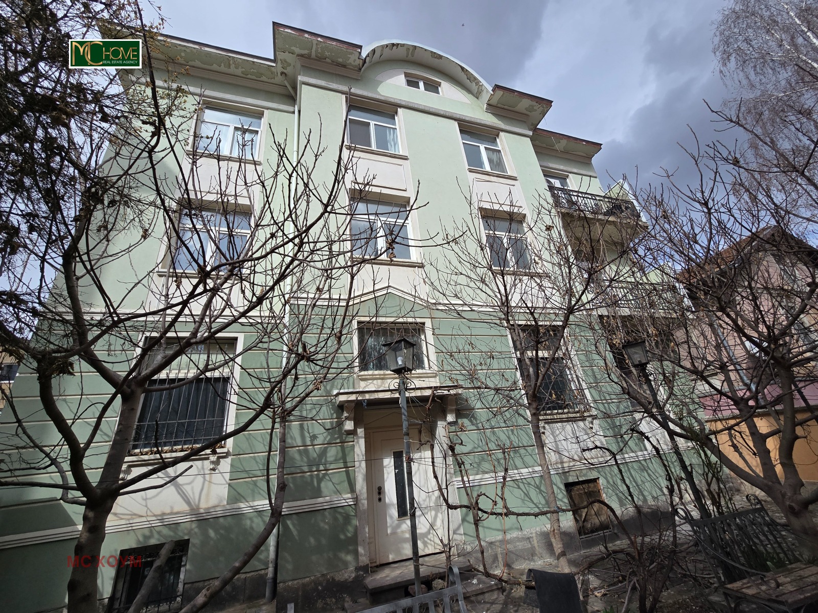 Продава ЕТАЖ ОТ КЪЩА, гр. София, Център, снимка 2 - Етаж от къща - 49562331