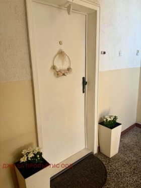 ������� 3-����� | Imot.bg � ����� ������ 8