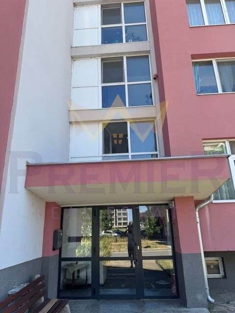 Продава  3-стаен, област Бургас, гр. Поморие • 84 500 € • ID 45154131 — holmes.bg - [1] 