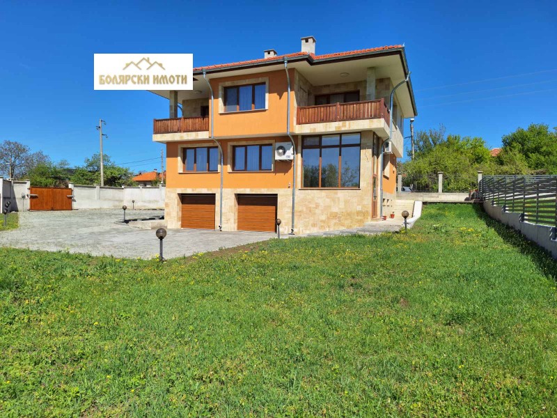 Na prodej  Dům oblast Veliko Tarnovo , Beljakovec , 390 m2 | 64674817