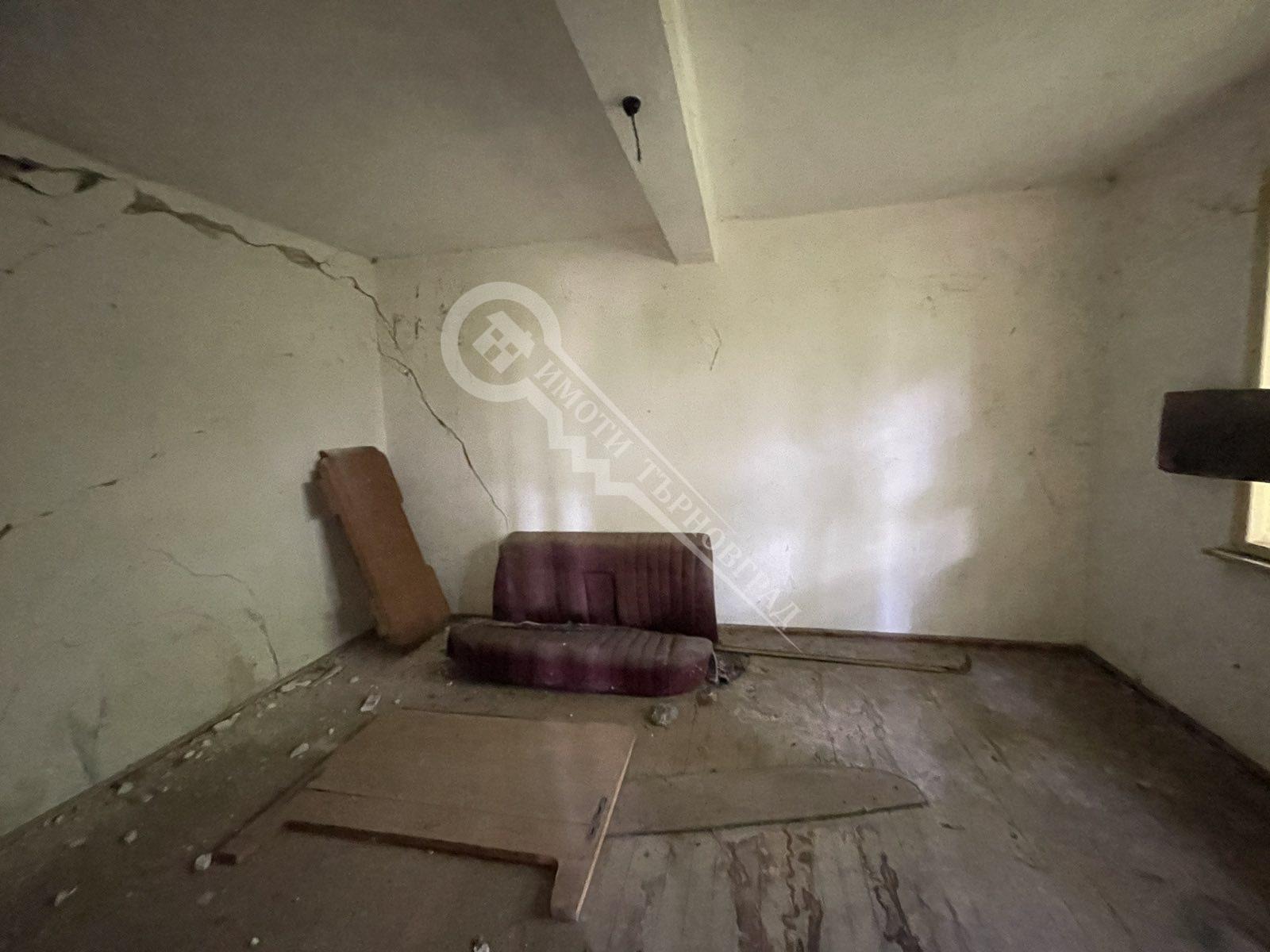 Продава КЪЩА, с. Вишовград, област Велико Търново, снимка 4 - Къщи - 54537286