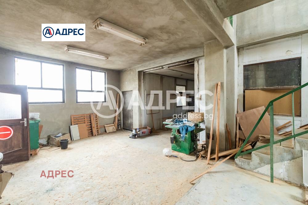 Продава СКЛАД, гр. Варна, с. Звездица, снимка 2 - Складове - 56338040