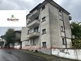 Продава Къща