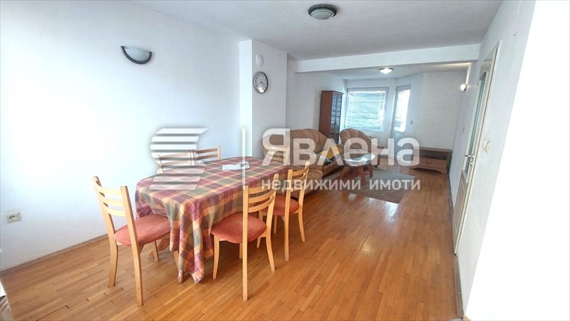 Продава 3-СТАЕН, гр. София, Докторски паметник, снимка 2 - Апартаменти - 55632783