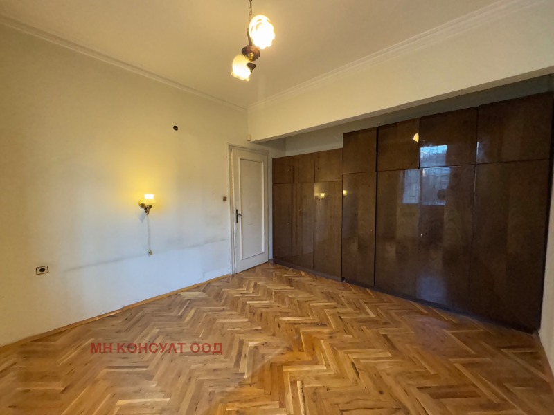 Продава 4-СТАЕН, гр. София, Център, снимка 6 - Апартаменти - 52438895