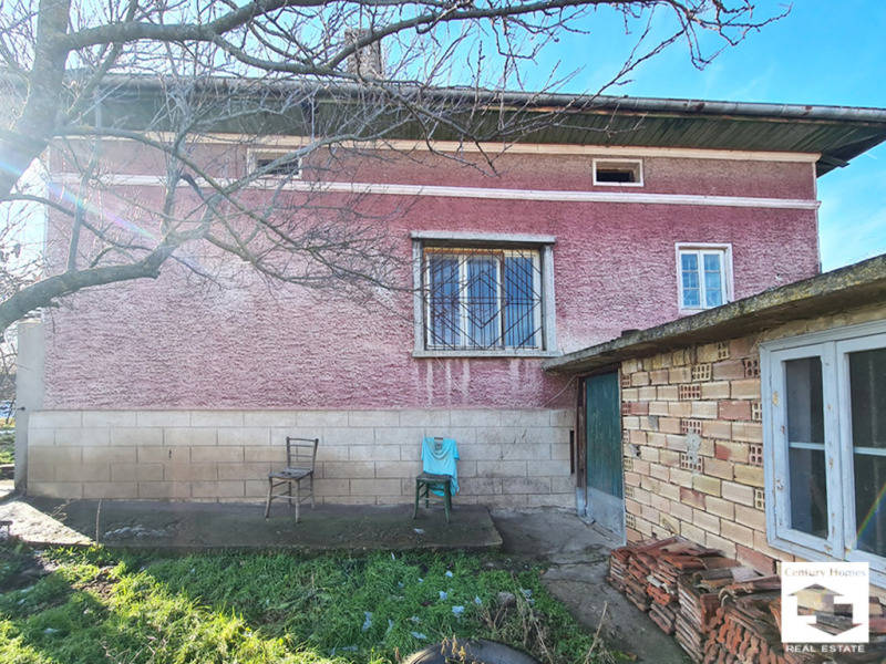 Продава КЪЩА, с. Куцина, област Велико Търново, снимка 11 - Къщи - 53163906