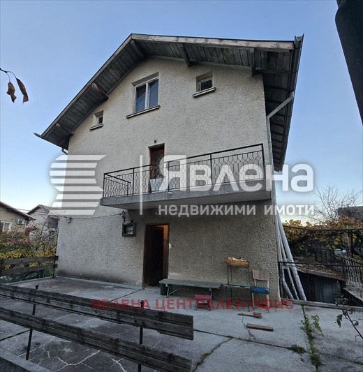 Продава КЪЩА, гр. София, с. Бистрица, снимка 2 - Къщи - 53170755