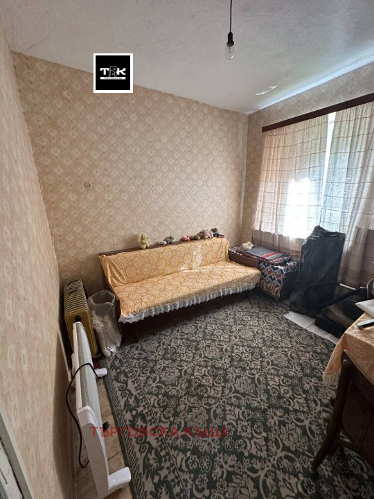 Продава КЪЩА, с. Джурково, област Пловдив, снимка 11 - Къщи - 53440770