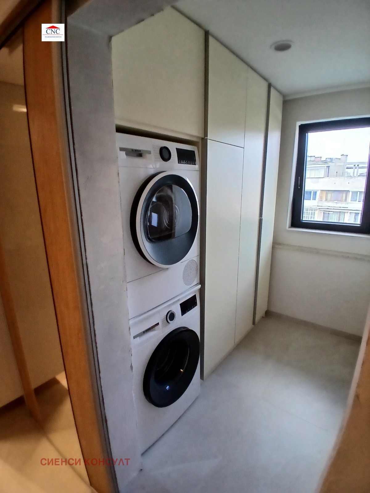 Продава 4-СТАЕН, гр. София, Гоце Делчев, снимка 3 - Апартаменти - 56597430