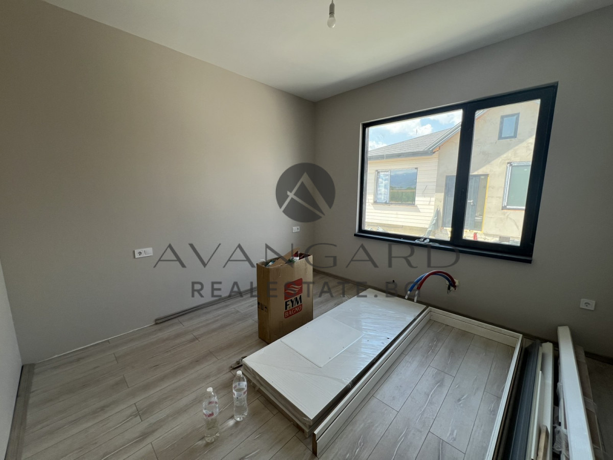 Продава КЪЩА, с. Оризари, област Пловдив, снимка 3 - Къщи - 54998149
