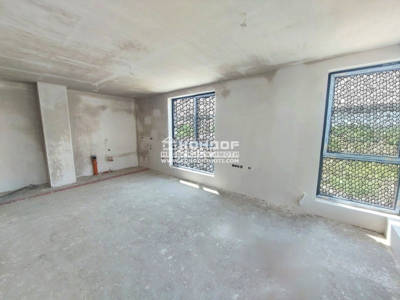 For Sale  1 bedroom Plovdiv , Karshiyaka , 113 sq.m | 92692926