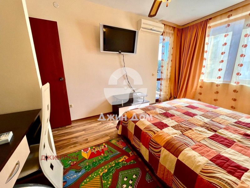 Zu verkaufen  2 Schlafzimmer region Burgas , k.k. Slantschew brjag , 92 qm | 78117596 - Bild [7]