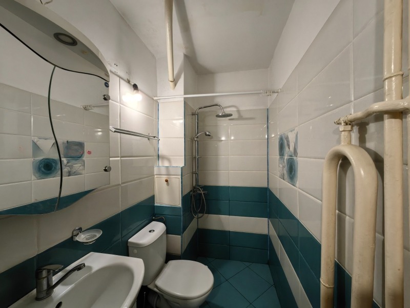 Eladó  3 hálószobás Burgas , Izgrev , 75 négyzetméter | 65480119 - kép [4]