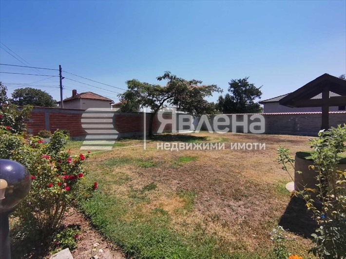 Продава КЪЩА, гр. Брезово, област Пловдив, снимка 3 - Къщи - 52880814