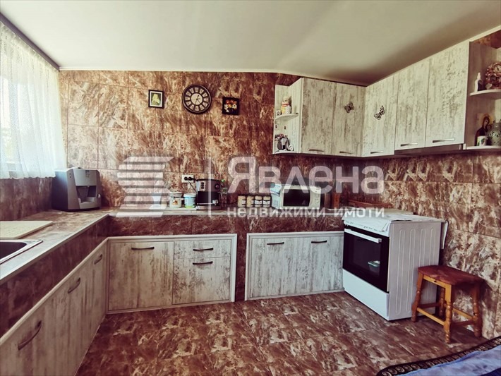 Продава КЪЩА, гр. Брезово, област Пловдив, снимка 4 - Къщи - 52880814