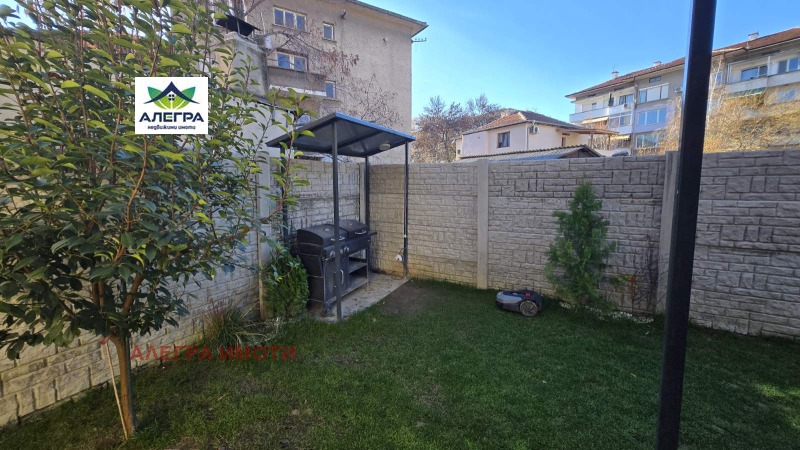 Продава КЪЩА, гр. Пазарджик, Идеален център, снимка 15 - Къщи - 53095345