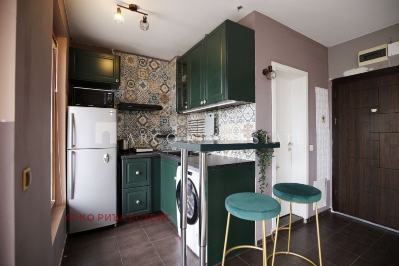 Продава  1-стаен град София , Света Троица , 57 кв.м | 67651426 - изображение [3]