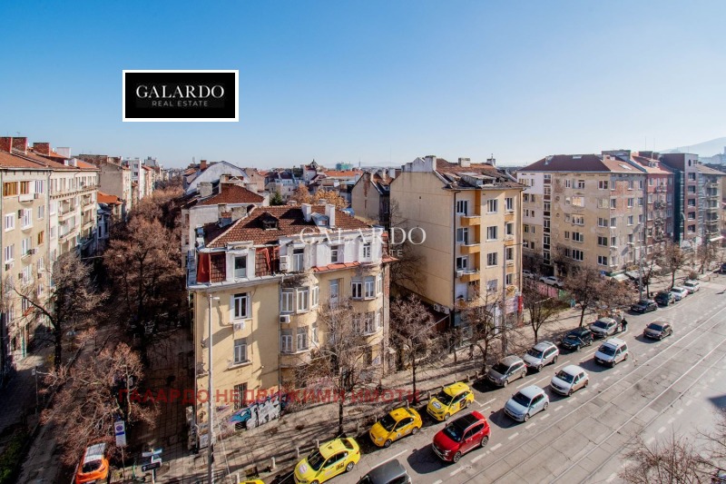 Продава 3-СТАЕН, гр. София, Център, снимка 14 - Апартаменти - 52983151