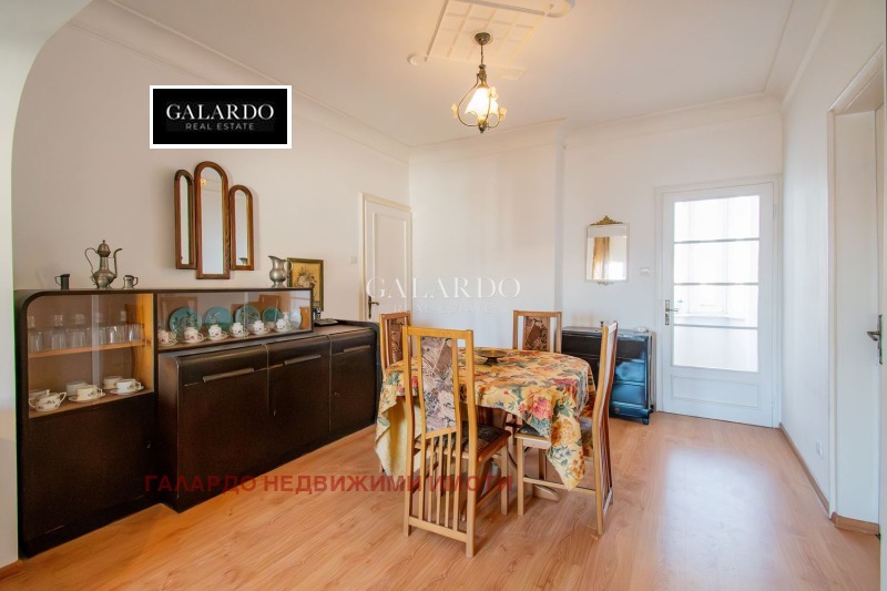 Продава 3-СТАЕН, гр. София, Център, снимка 4 - Апартаменти - 52983151