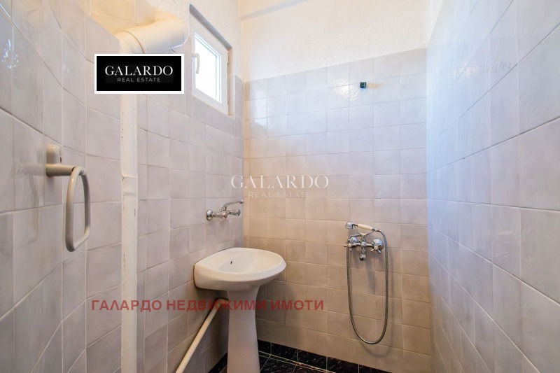 Продава 3-СТАЕН, гр. София, Център, снимка 11 - Апартаменти - 52983151