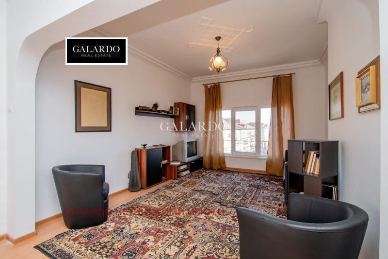 Продава 3-СТАЕН, гр. София, Център, снимка 3 - Апартаменти - 52983151