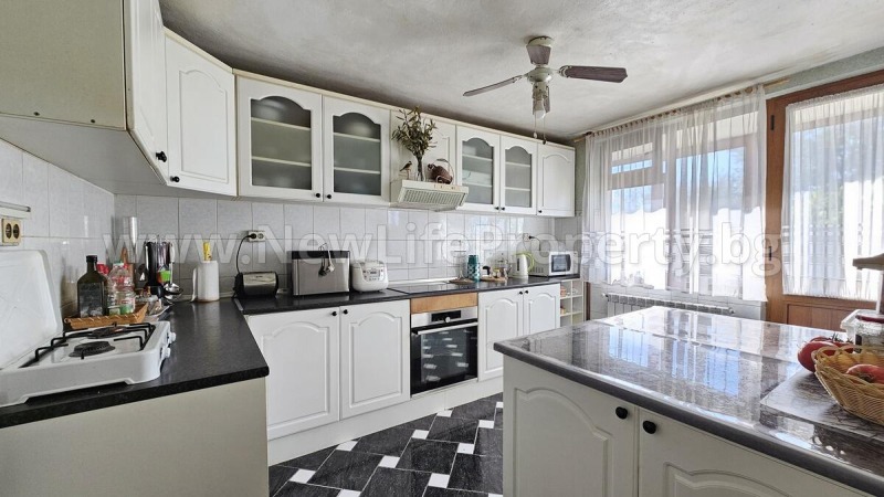 Продава  Къща област Бургас , с. Дюлево , 174 кв.м | 73530054 - изображение [6]