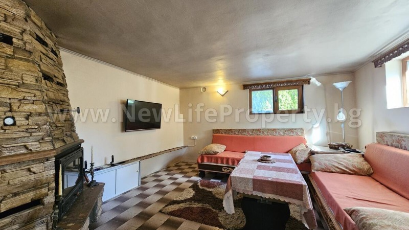 Продава  Къща област Бургас , с. Дюлево , 174 кв.м | 73530054 - изображение [2]