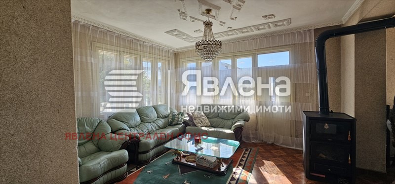 Продава КЪЩА, гр. Дългопол, област Варна, снимка 3 - Къщи - 53426937